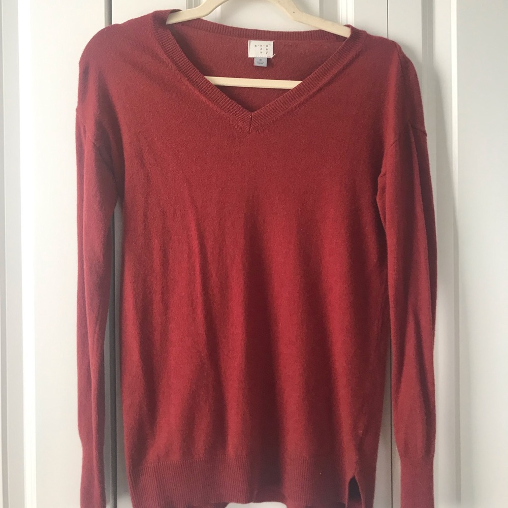 Red v neck warm sweater